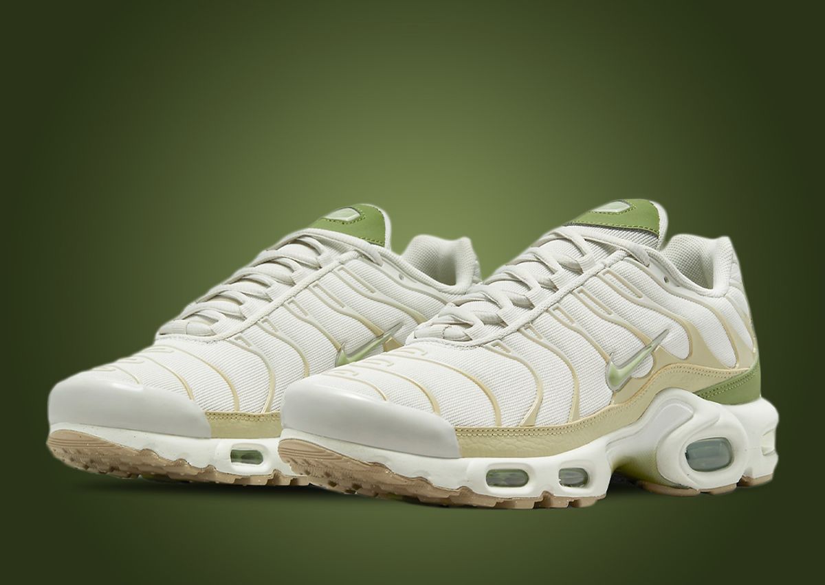 Nike air max plus cream Clearance