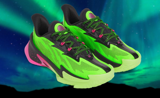 Under Armour Curry Series 7 Aurora