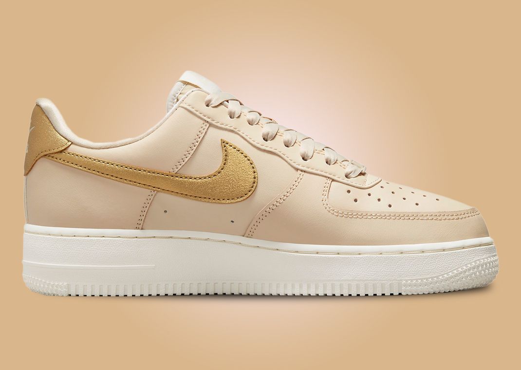 Nike Air Force 1 Low Beige/Gold DQ7569-102