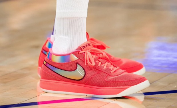 Devin Booker's Nike Book 1 Aurora Flip PE