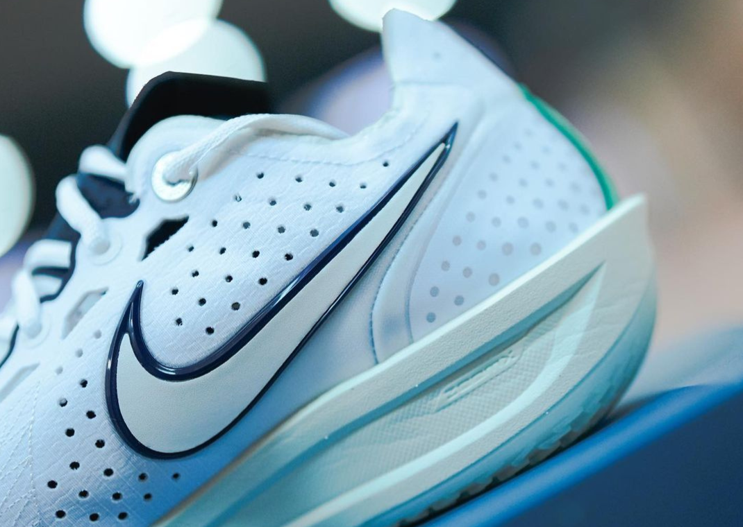 The Nike Air Zoom GT Cut 3 Air Zoom Flight 5 Releases February 2024