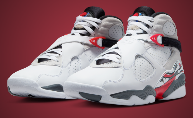 Air Jordan 8 Retro Bugs Bunny