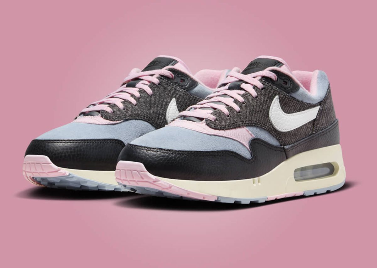 Nike air max pink and black Clearance