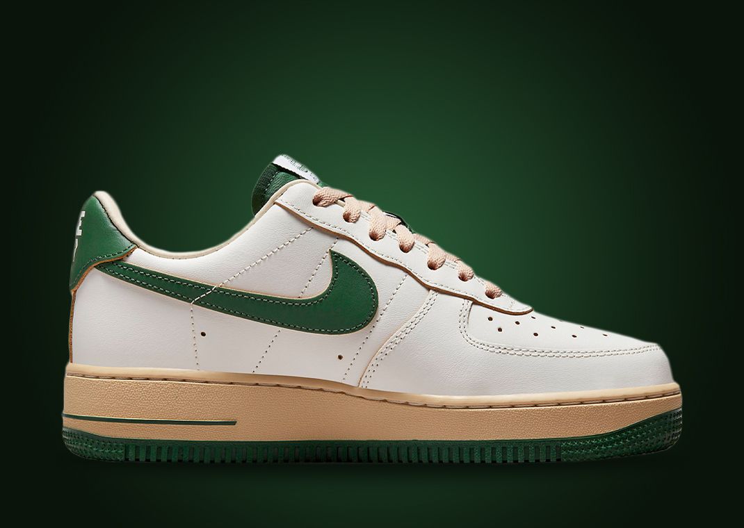 This Nike Air Force 1 Low Sail Gorge Green Has Strong Vintage Vibes