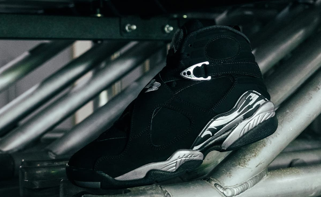 Air Jordan 8 Retro Chrome