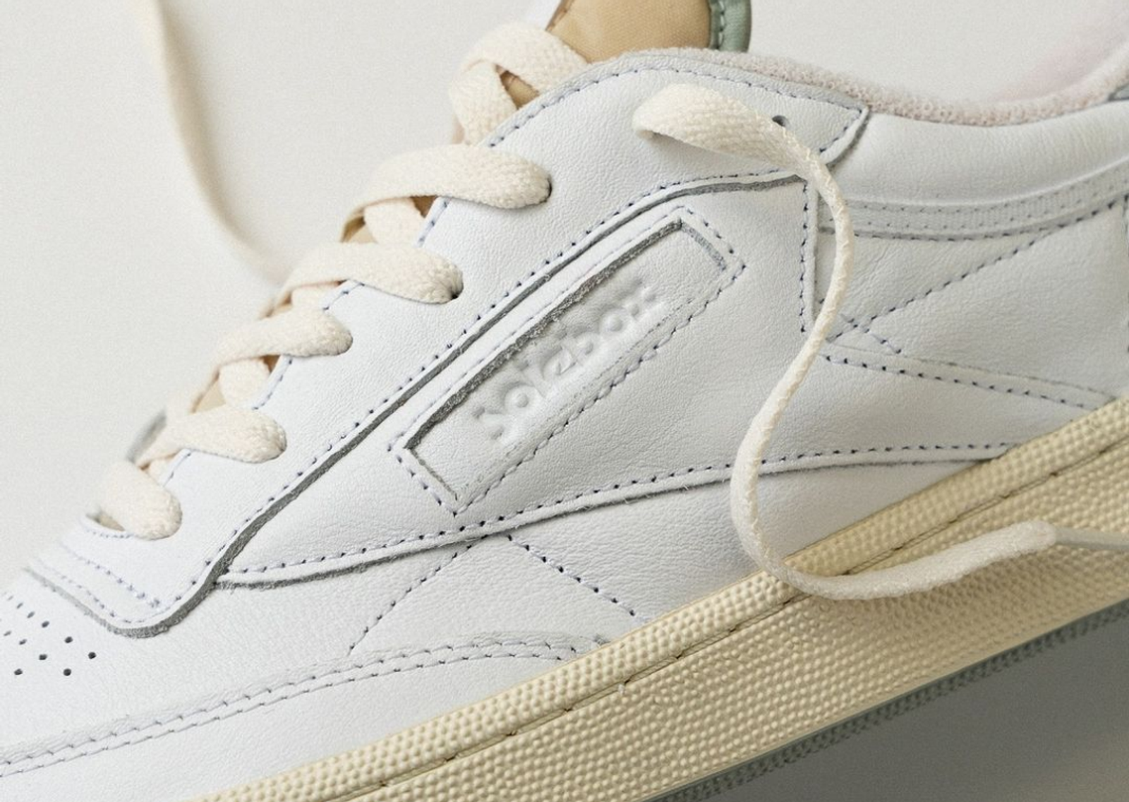 solebox x Reebok Club C 85 Vintage Midfoot Detail