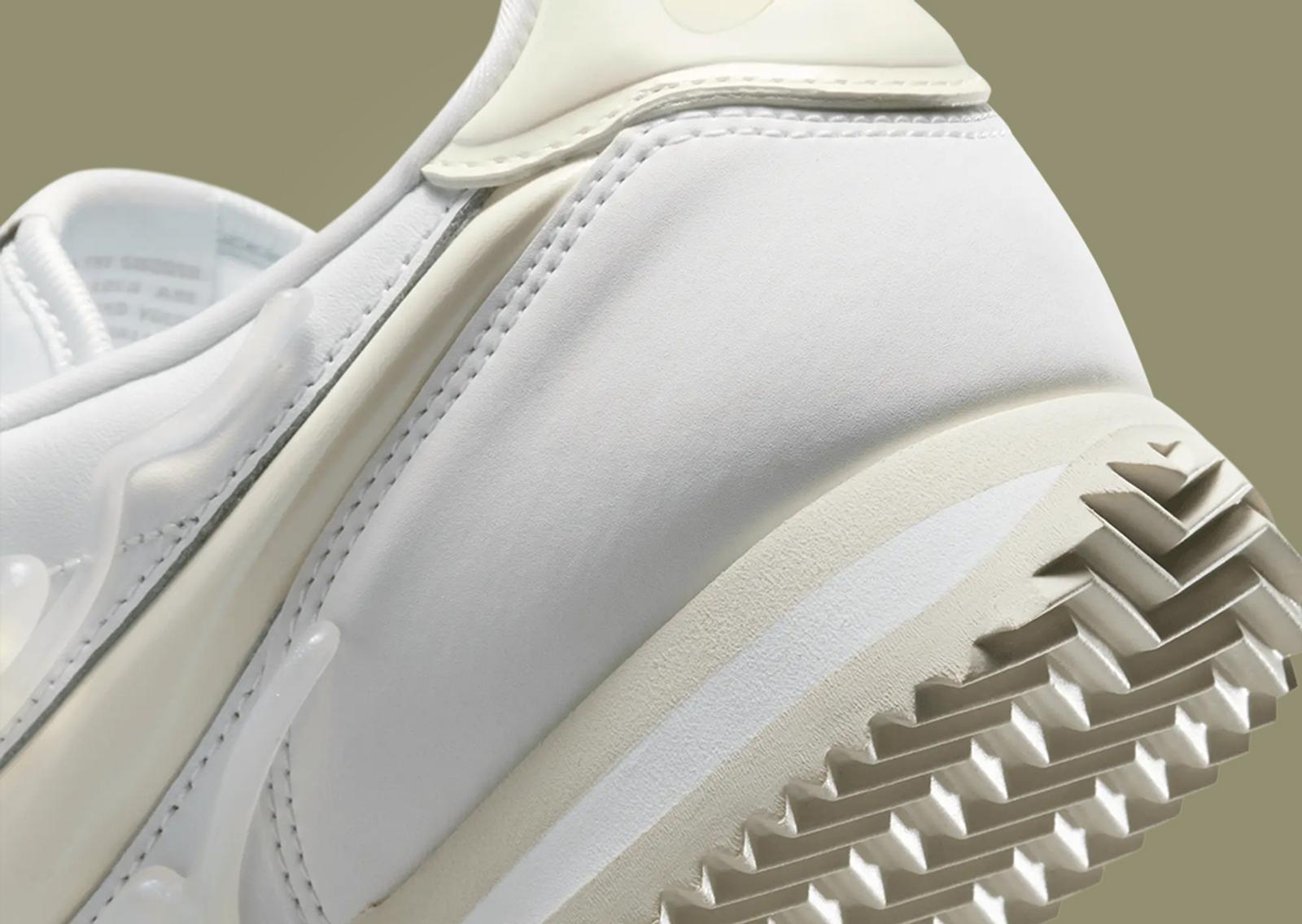 Nike Cortez LX Sea Glass (W) Heel Detail