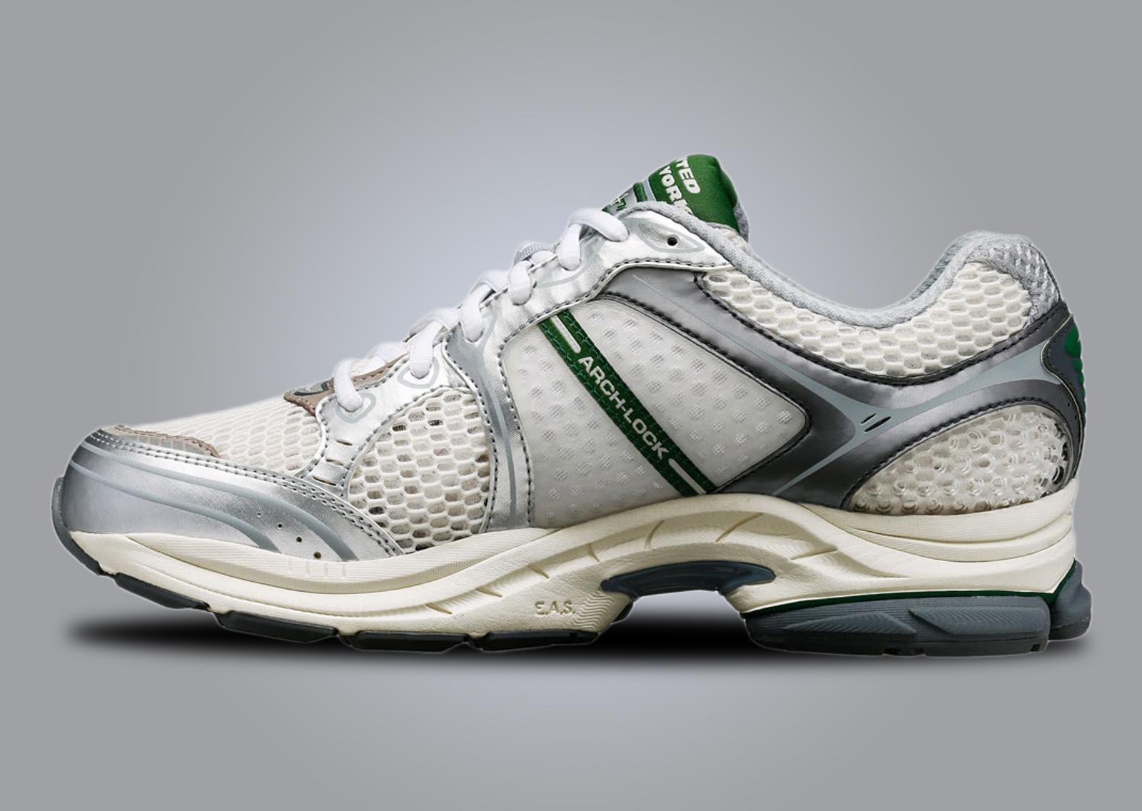 Minted NY x Saucony ProGrid Triumph 4 Medial