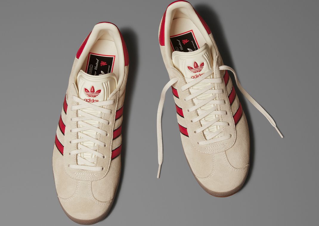 シューズ Manchester United x adidas Gazelle 25.5 The Manchester United x adidas Gazelle Releases September 2024
