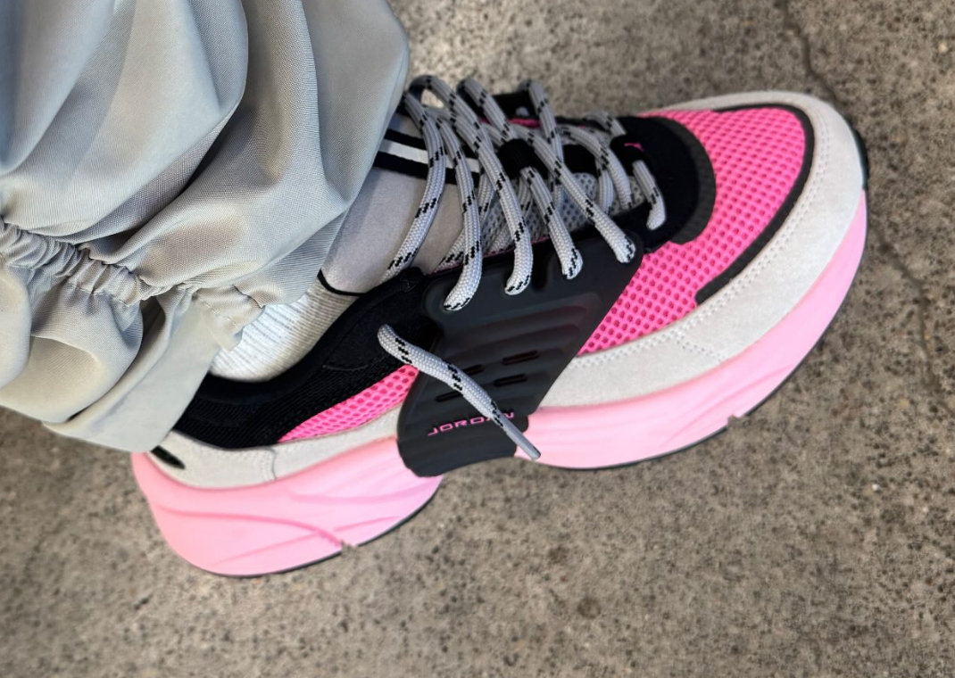 ラズベリー Jordan Trunner O/S 