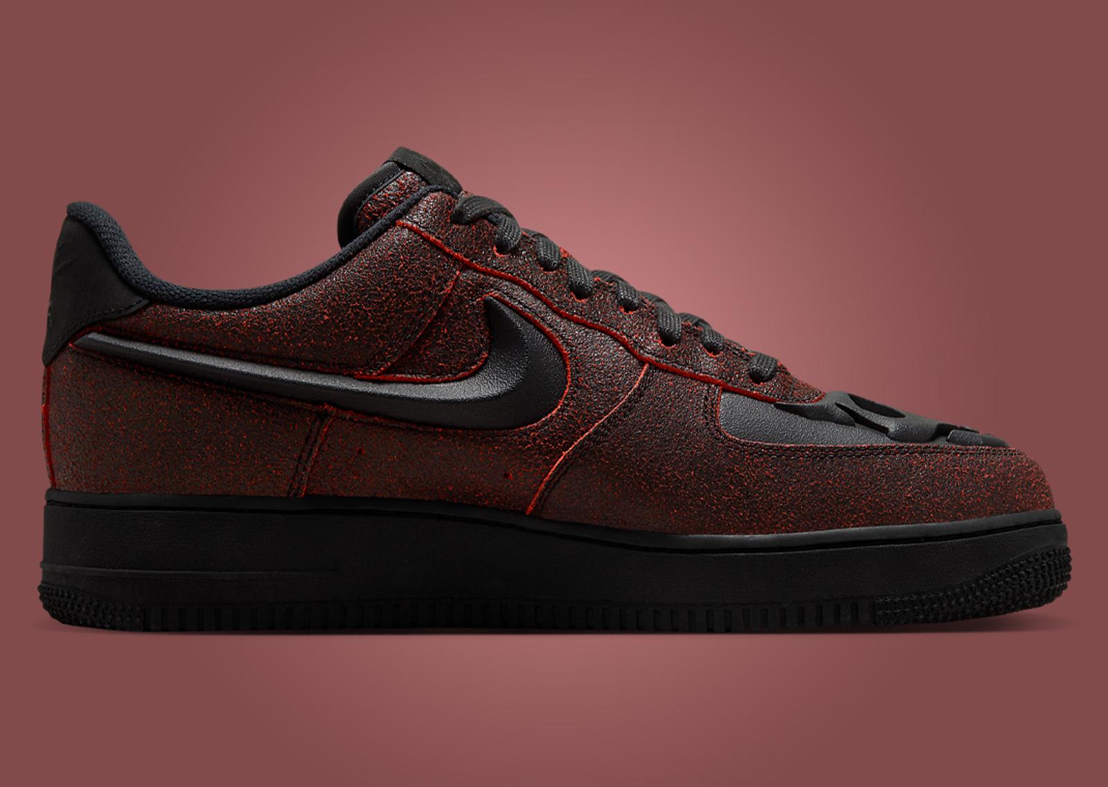 Nike Air Force 1 Low Halloween Skull Medial