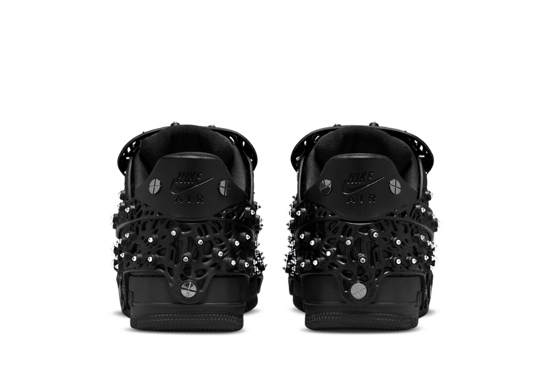 【本物保証 /関税・送料無料】Swarovski Nike WMNS Air Force Swarovski Adds Crystals To The Nike Air Force 1 Low