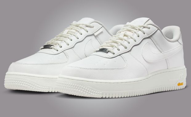 美品　Supreme × Nike Air Force 1 Low \"White Nike Supreme X AIR Force 1 Low - CU9225-100 - Size 9 White