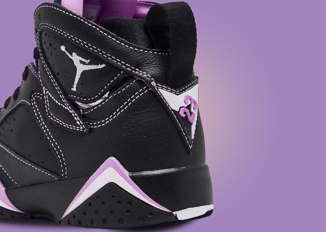 Black clearance purple 7s