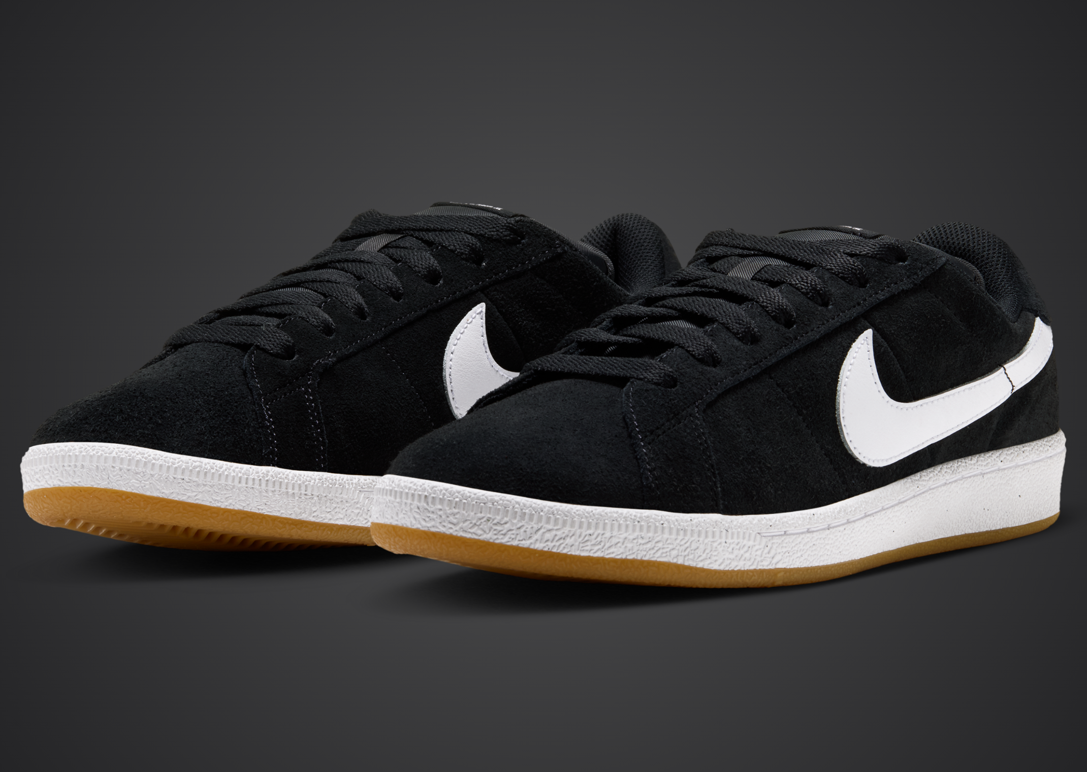 samaney　ブラック Nike SB's Tennis Classic XL Revival Keeps it Classy in Black Suede