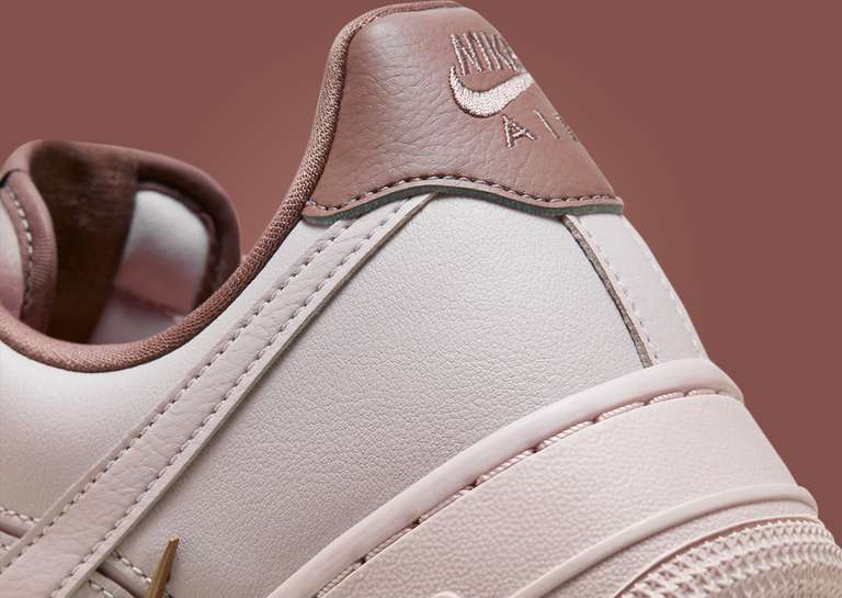 Nike Air Force 1 Low LX Pink Oxford (W) Heel