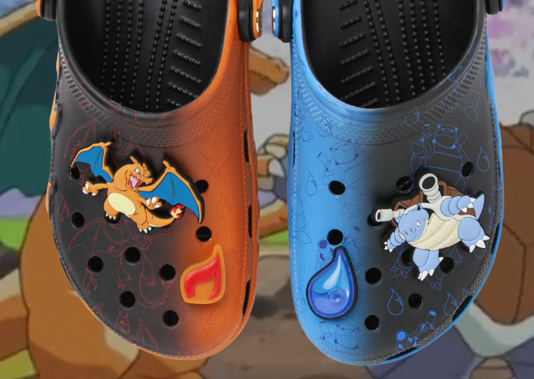 The Pokémon x Crocs Classic Clog Charizard vs. Blastoise  display picture 2