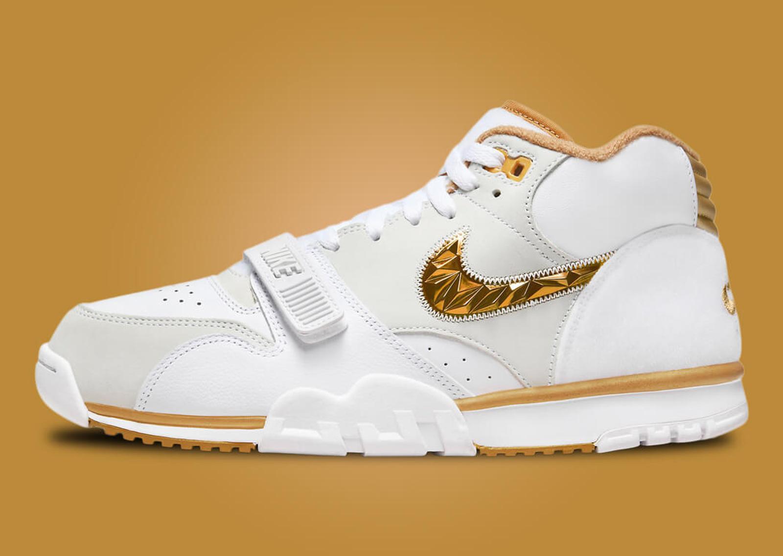 Nike Air Trainer 1 College Football Playoffs White Gold Lateral