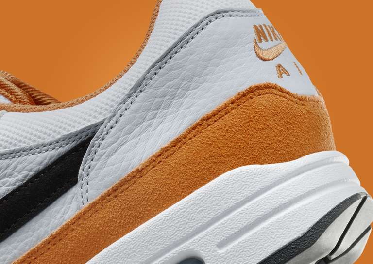 Nike Air Max 1 Monarch Heel Detail