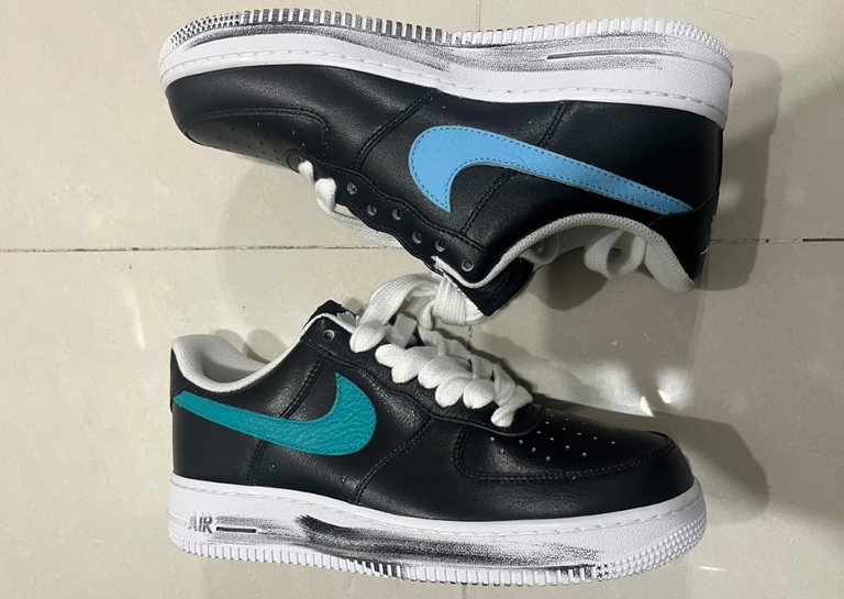 Peaceminusone x Nike Air Force 1 Low Para-Noise 3.0 Lateral and Medial