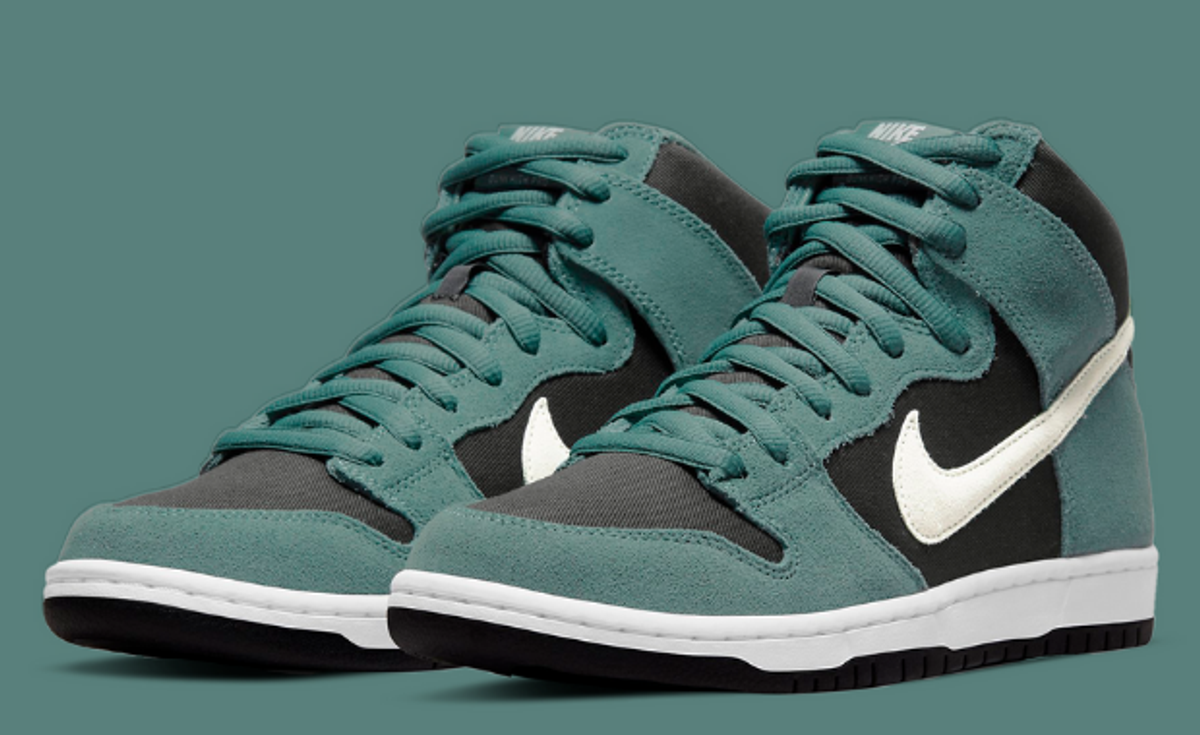 Green Suede Comes To The Nike SB Dunk High