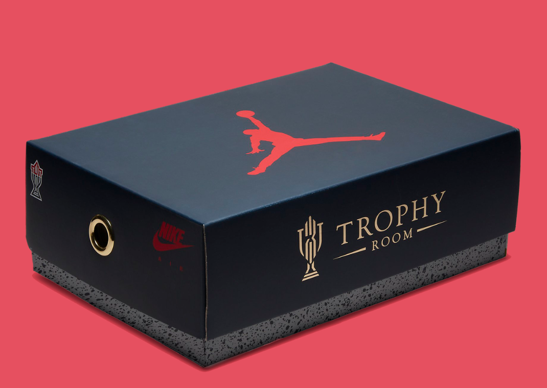Trophy Room x Air Jordan 7 'Obsidian/Dark Obsidian‑True Red