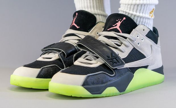 スニーカー JORDAN BRAND JUMPMAN JACK TR (TD) 15cm Travis Scott x Jordan Jumpman Jack TR 'Sail' — Kick Game