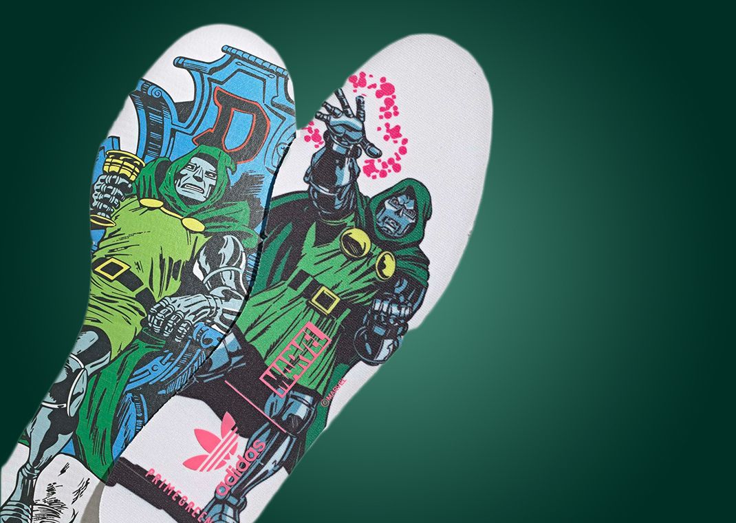 MARVEL × adidas Stan Smith \"Dr. Doom\" Adidas Stan Smith Dr. Doom size 13. White Green Silver