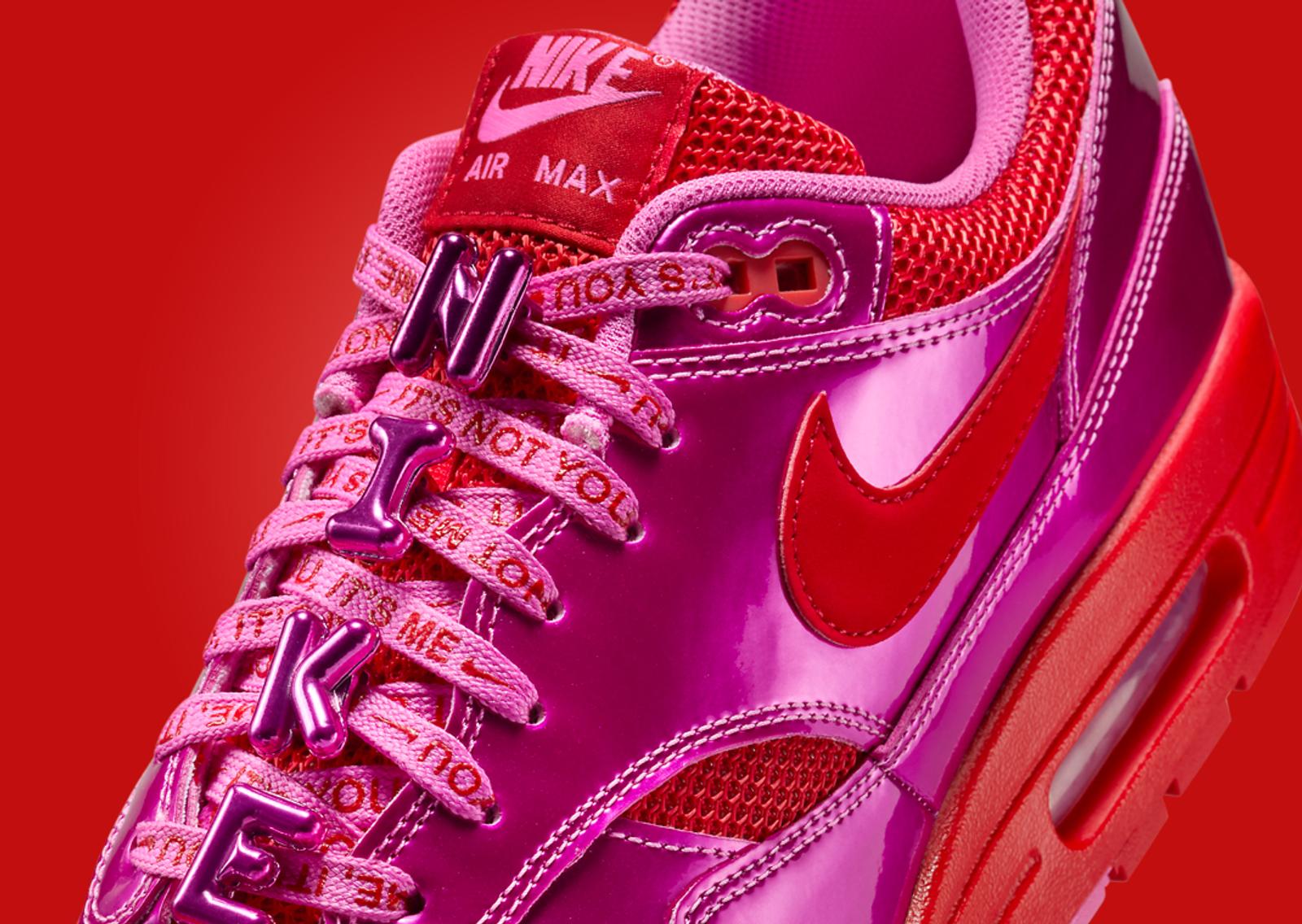 Nike Air Max 1 Valentine’s Day Playful Pink (2025) Detail