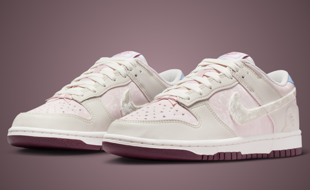 Nike Dunk Low Valentine's Day 2026 (W)