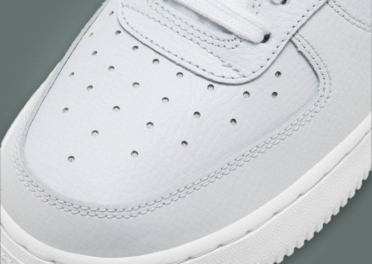 Grey Covers This Nike Air Force 1 Low Pearl