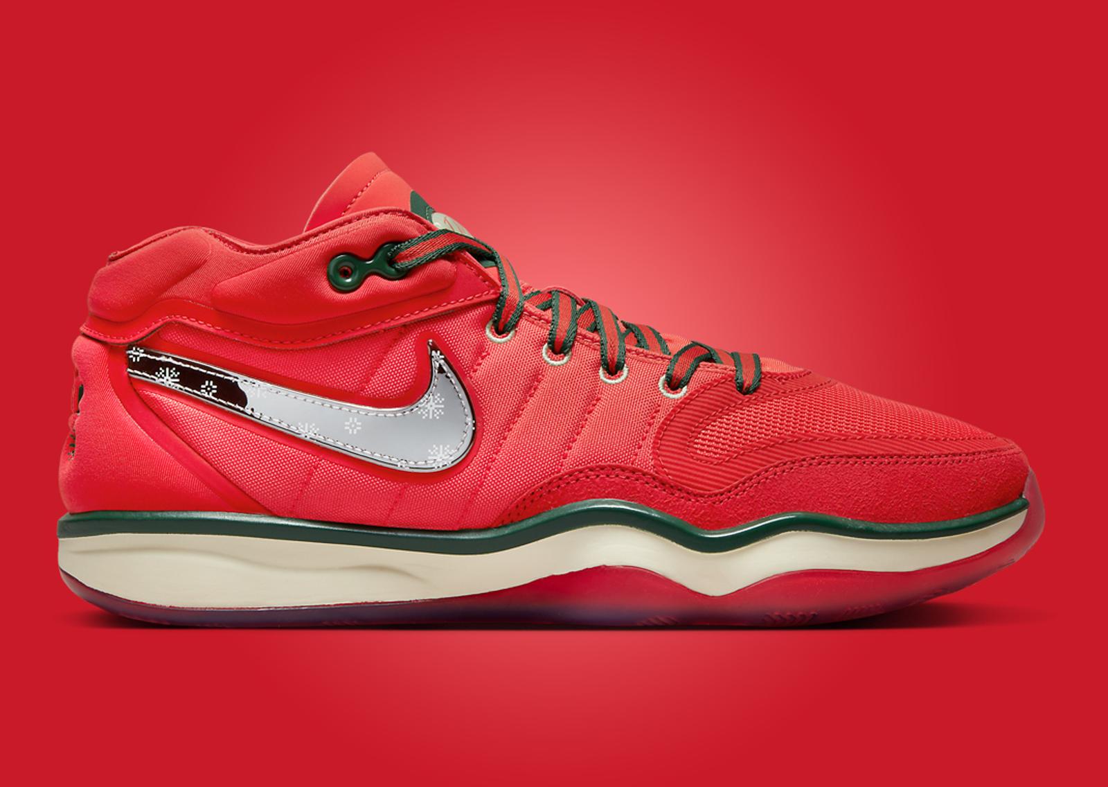 Nike Air Zoom GT Hustle 2 Christmas Medial