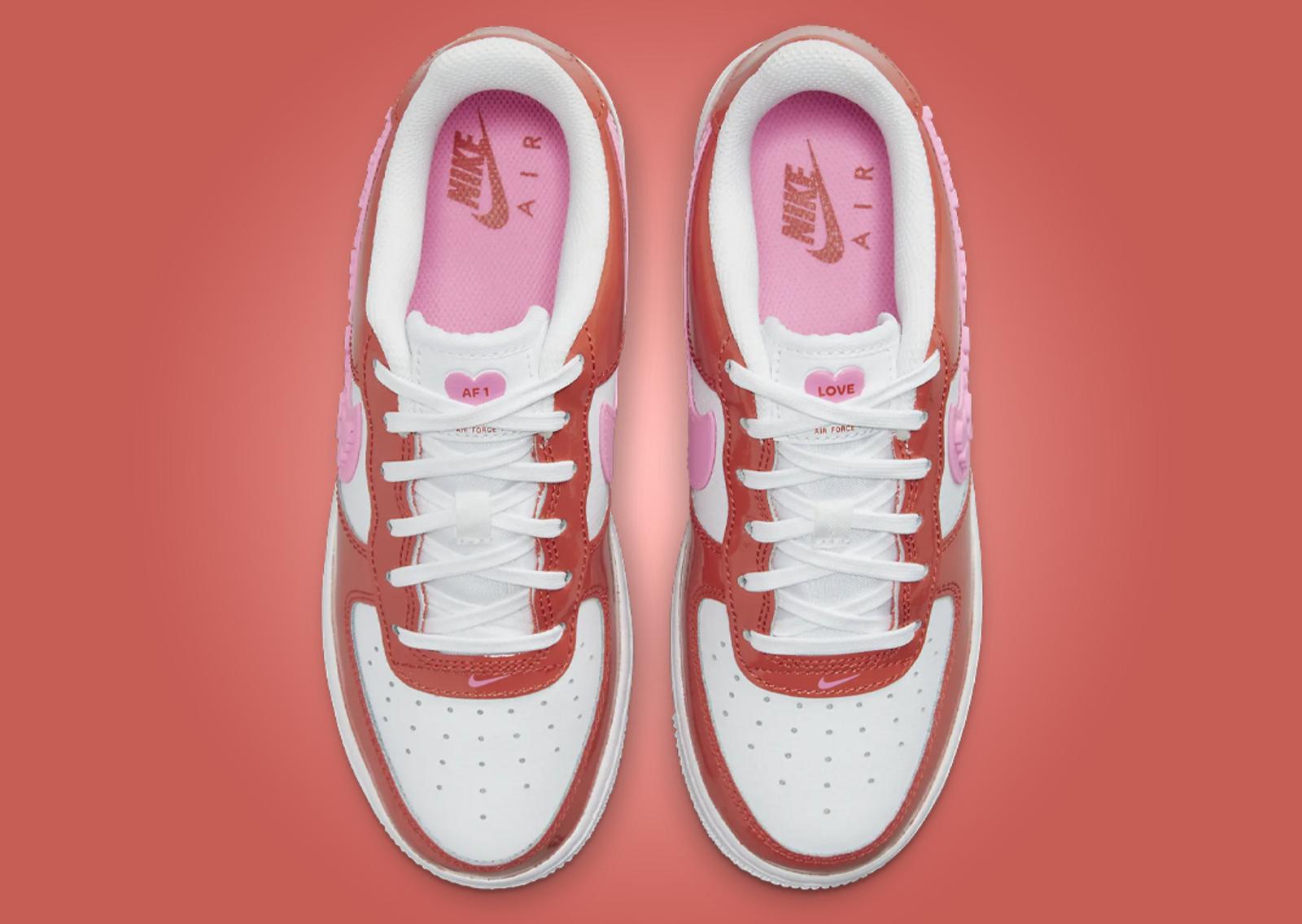 Nike Air Force 1 Low Valentine’s Day (GS) Top