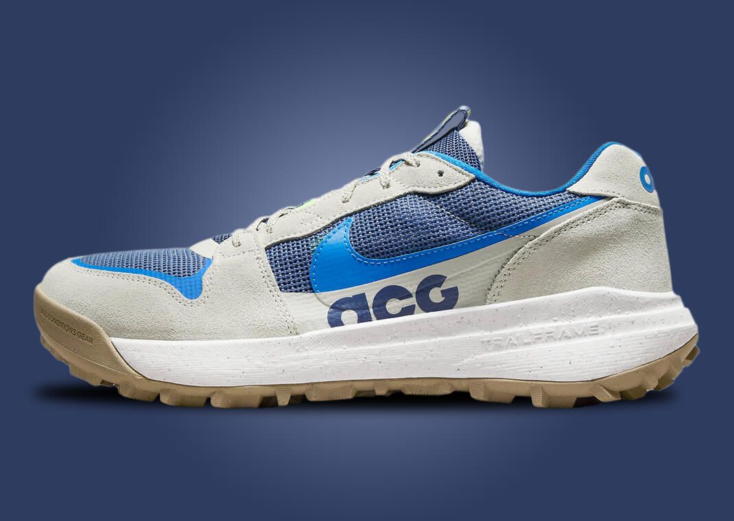 The Nike ACG Lowcate Comes Accented by Light Photo Blue