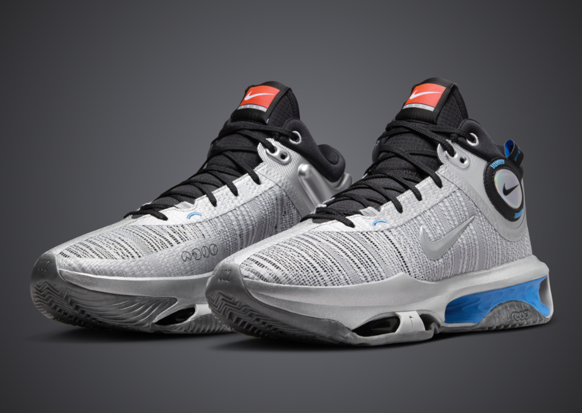 Nike top zoom v2