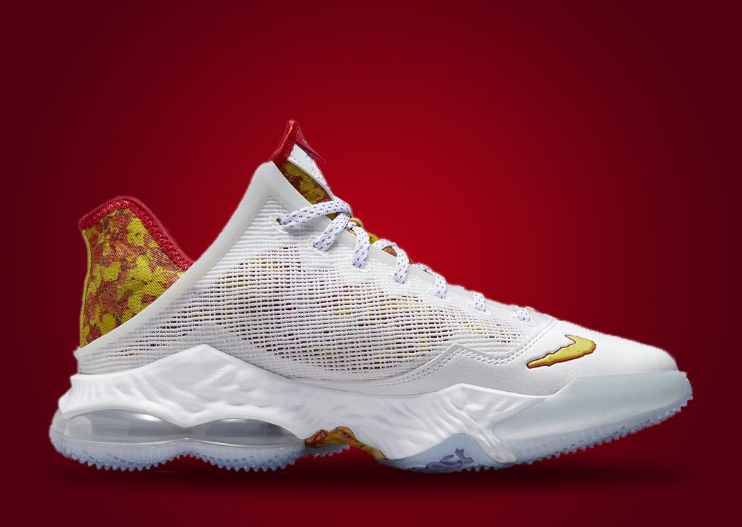 Lebron 16 low white/gold/university outlet red men's basketball shoe