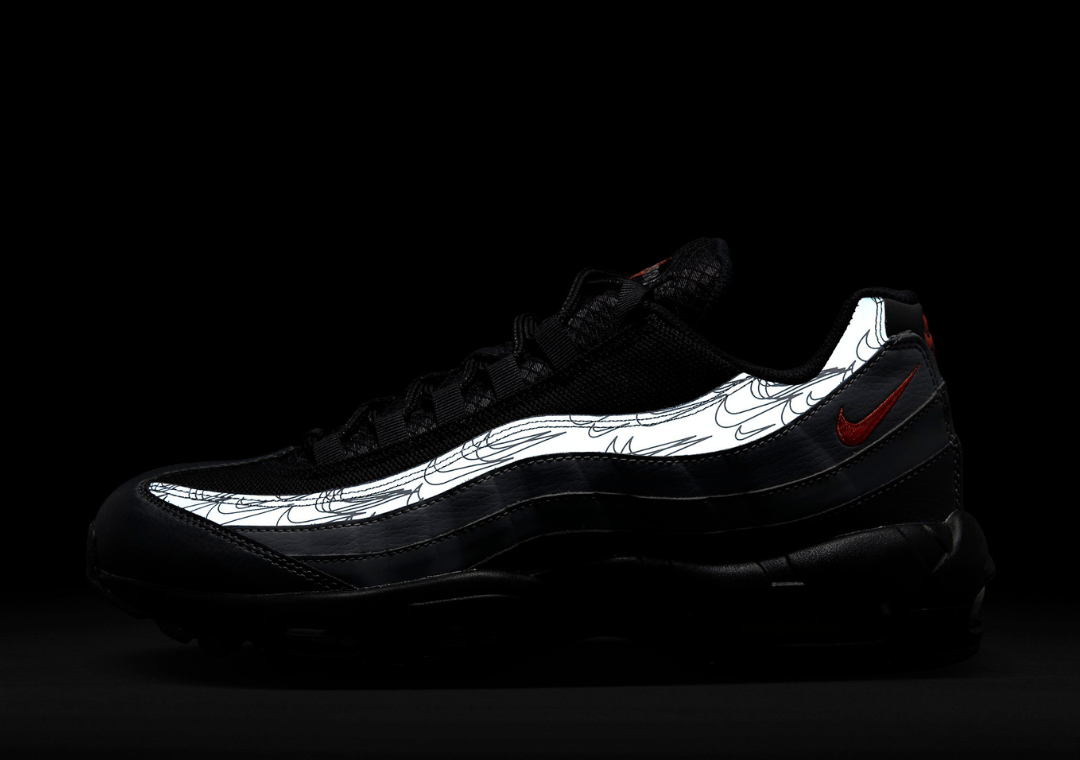 Air max 95 black hotsell red tick