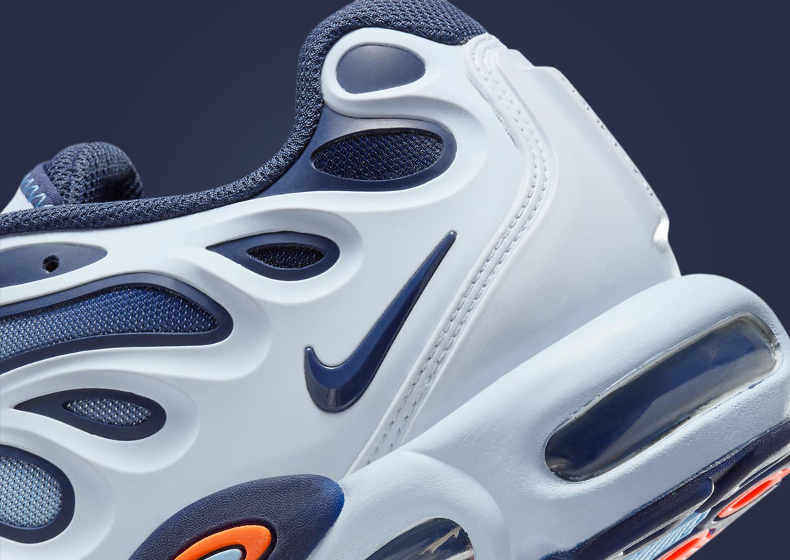 Nike Air Max Plus Drift Football Grey Thunder Blue Heel