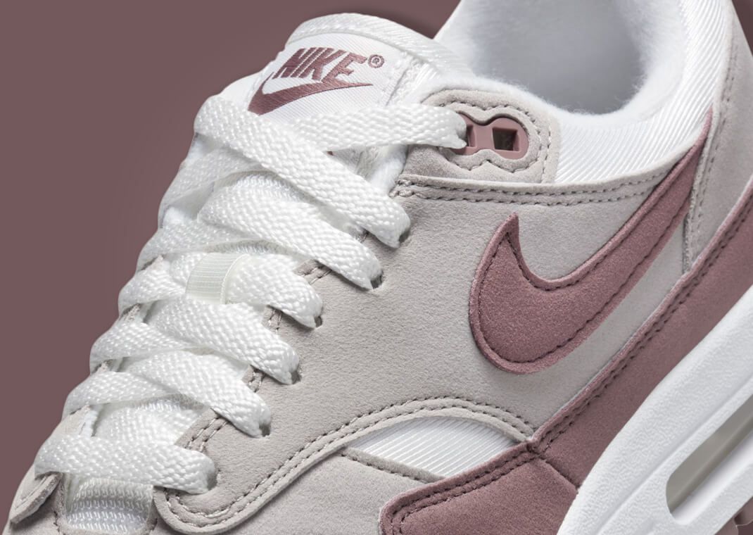 The Women's Nike Air Max 1 '87 Smokey Mauve Releases January