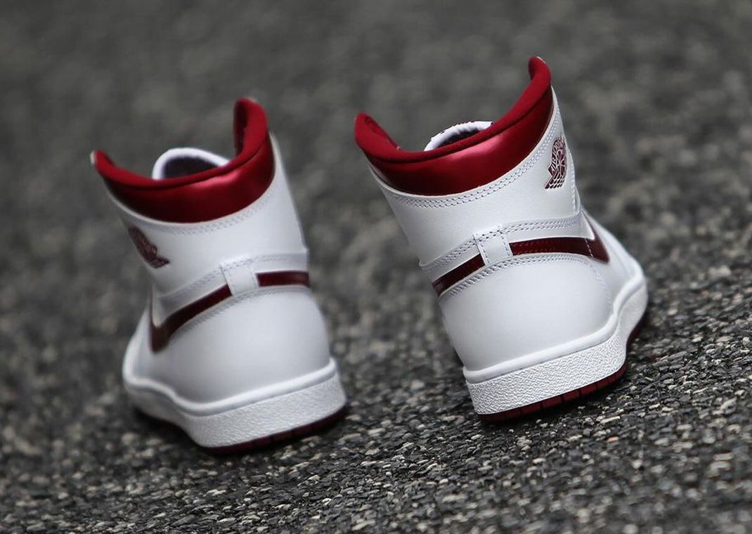 jordan 1 metallic red release date