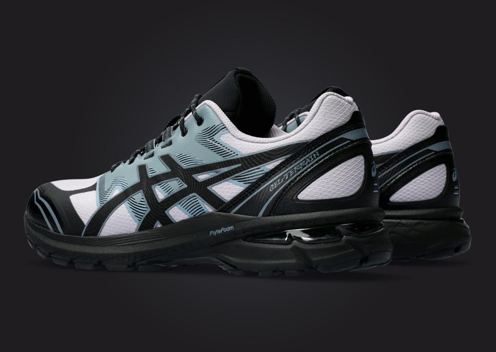 Asics Gel-Terrain Faded Ash Rock Heel Angle