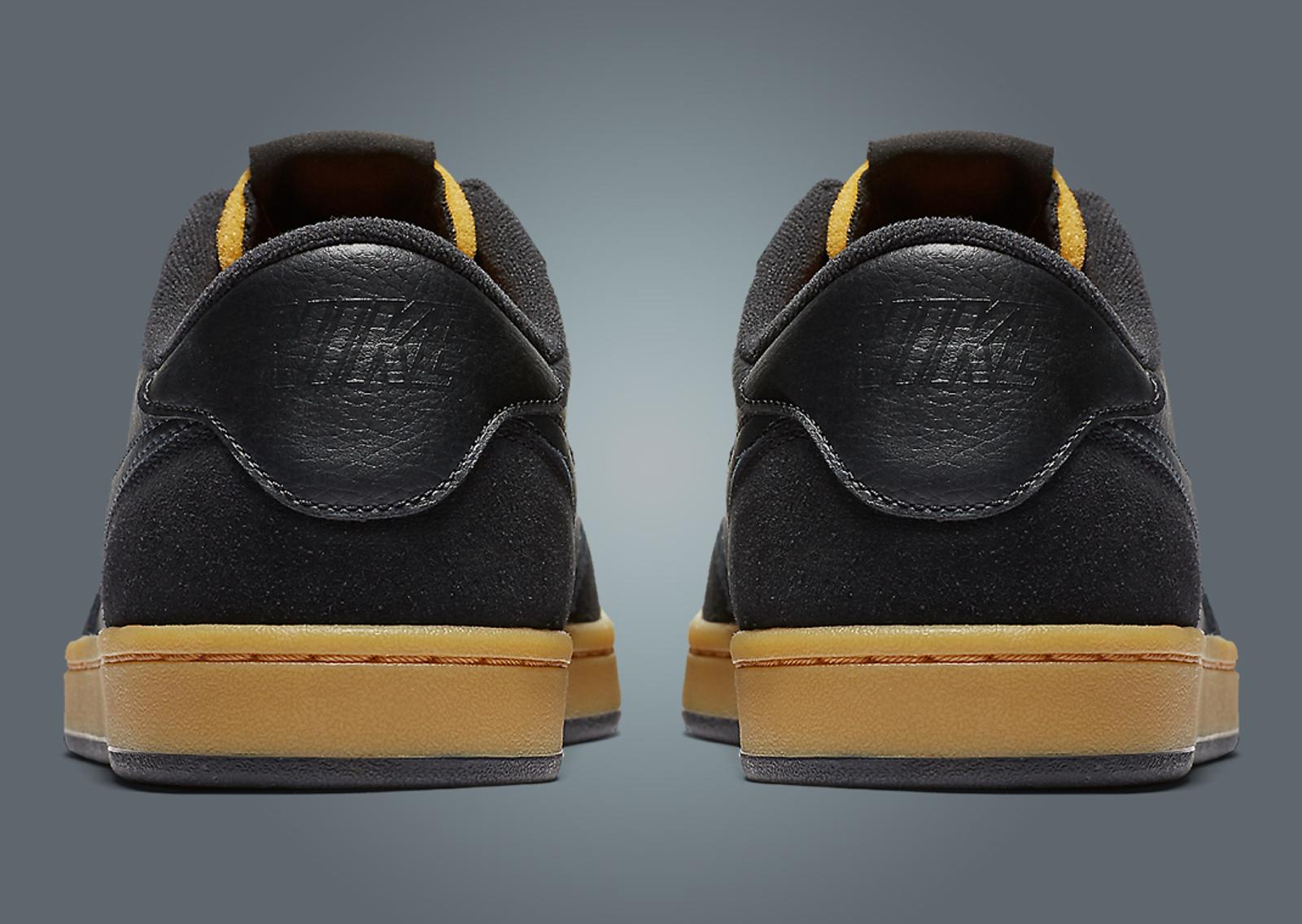 Nike SB FC Classic Black Heel