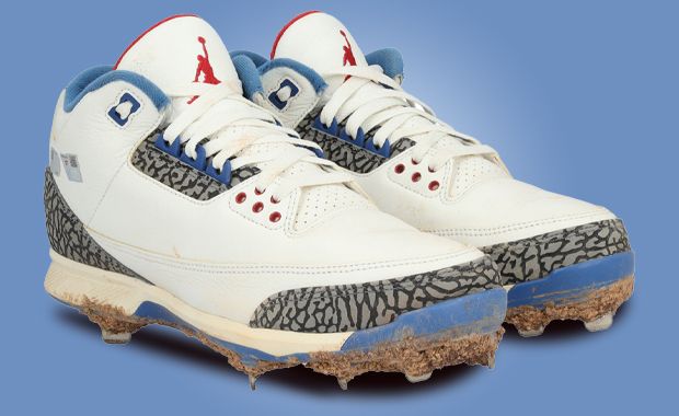 Fragment Design x Air Jordan 3 シューズ Fragment Design x Air Jordan 3 Black White Sample 2020