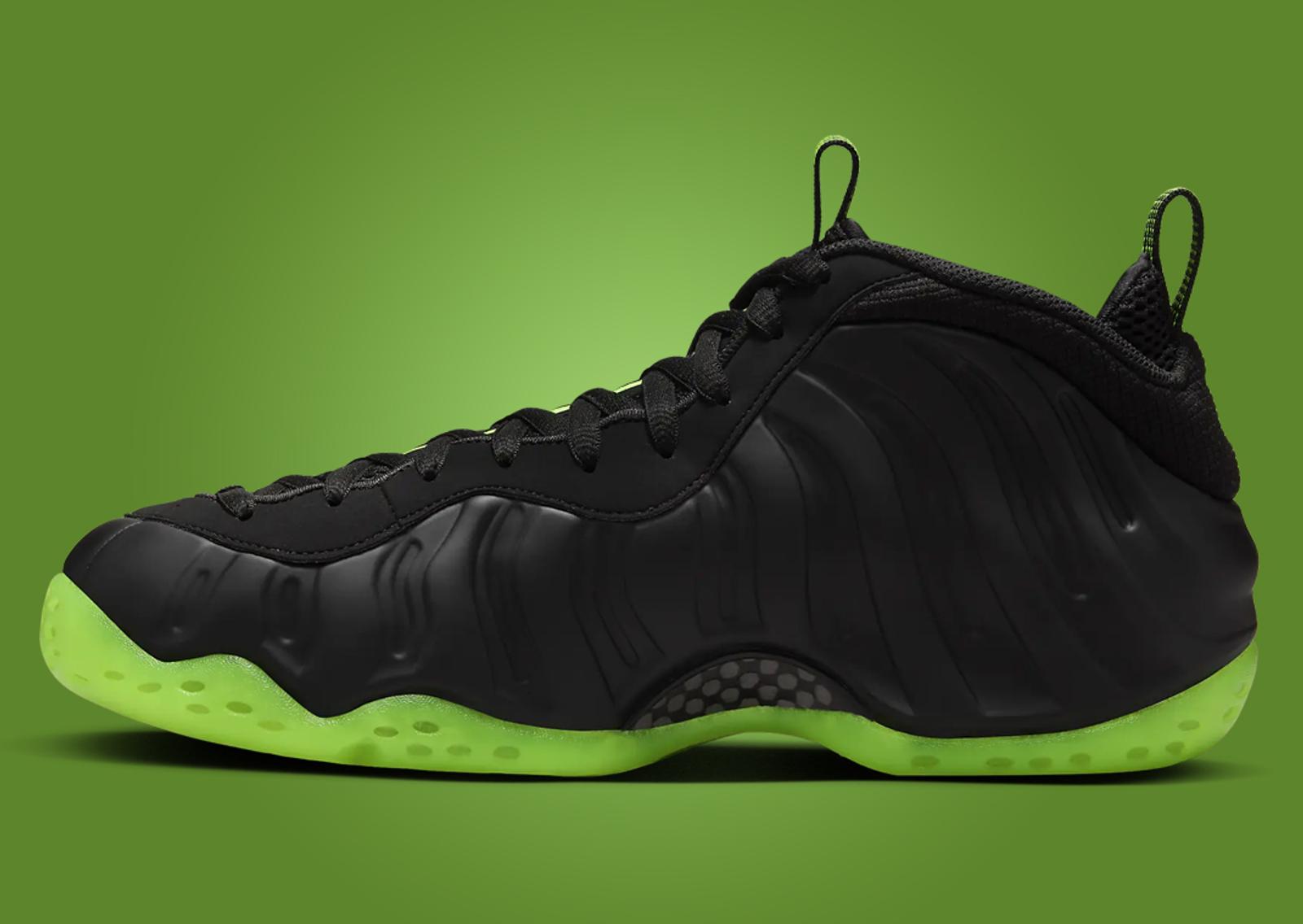 Nike Air Foamposite One Black Volt Medial Right