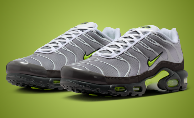 Nike Air Max Plus Neon