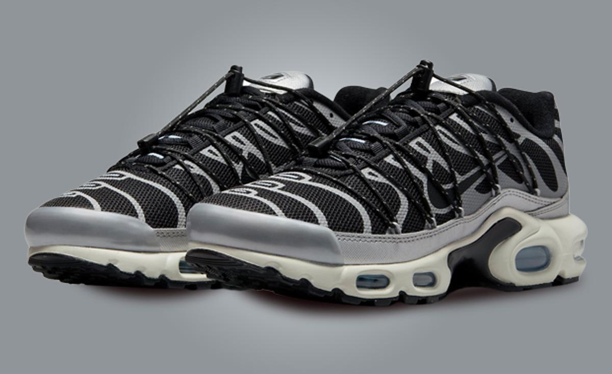 This Nike Air Max Plus Toggle Comes In Metallic Silver