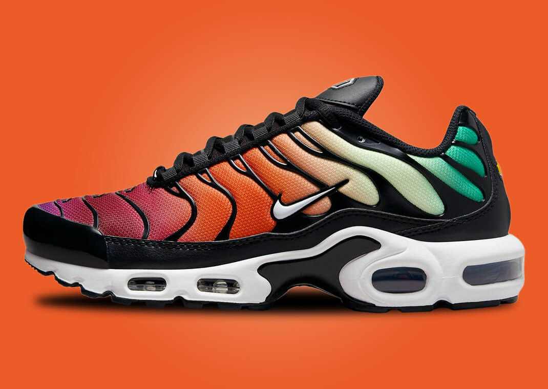 Nike air max outlet plus rainbow black