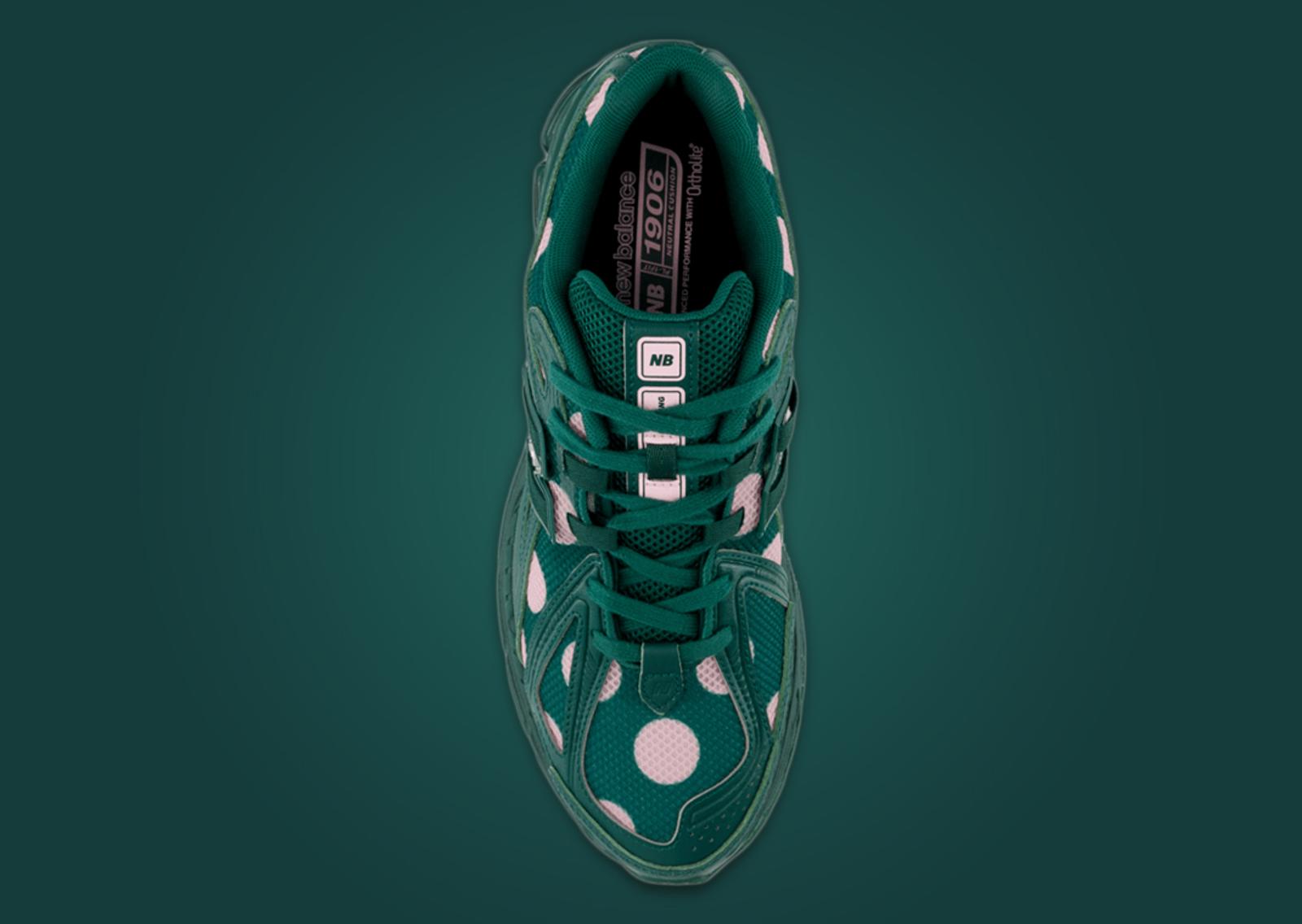 New Balance 1906R Polka Dot Green Top