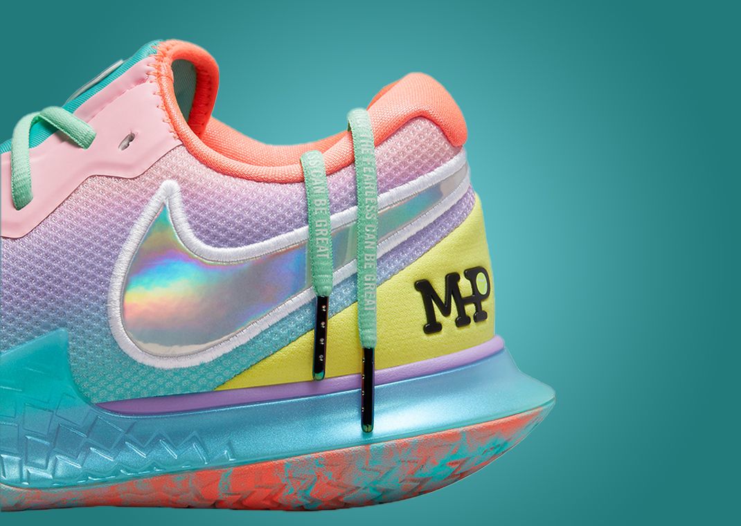 Official Look NikeCourt Zoom Vapor Cage 4 Doernbecher