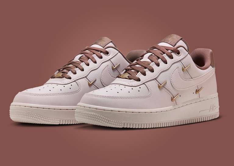 Nike Air Force 1 Low LX Pink Oxford (W) Angle